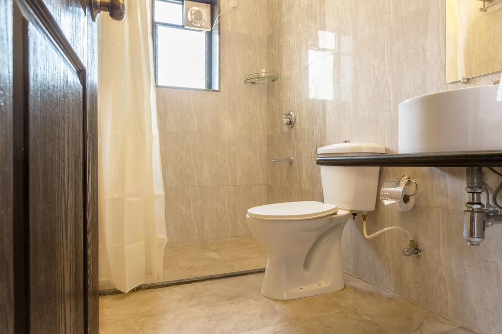 Treebo Trend Zeebo Suites آربورا المظهر الخارجي الصورة