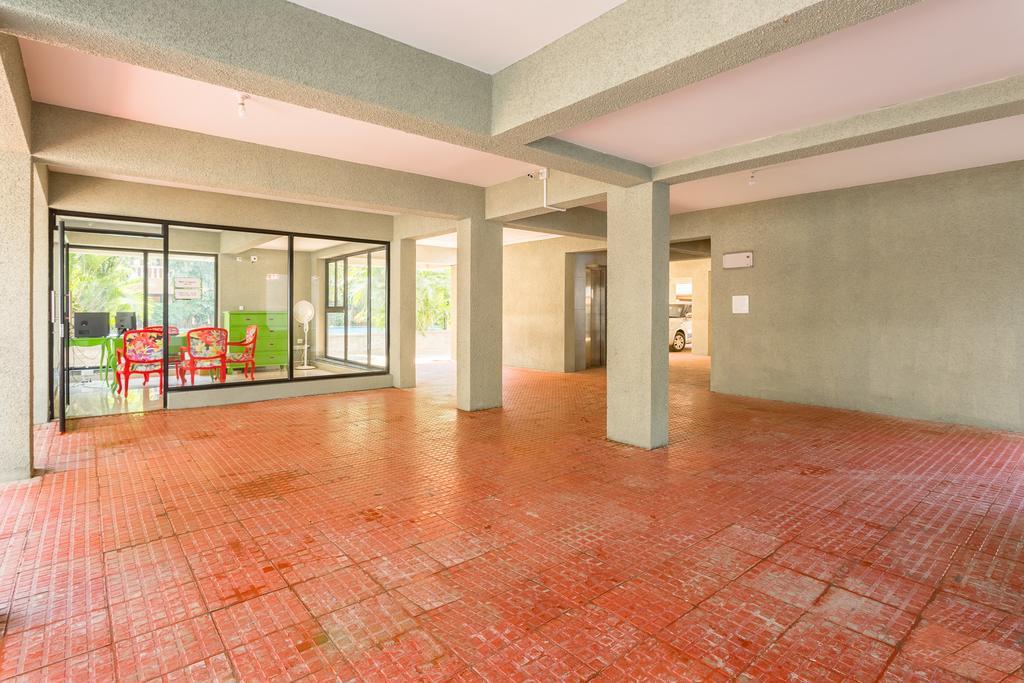 Treebo Trend Zeebo Suites آربورا المظهر الخارجي الصورة